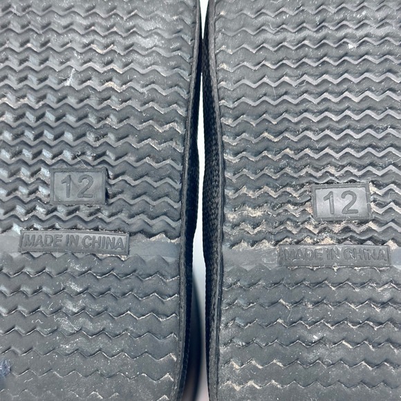 Hunter Kids Black Classic Rubber Rain Boots Size 12 - Picture 10 of 10